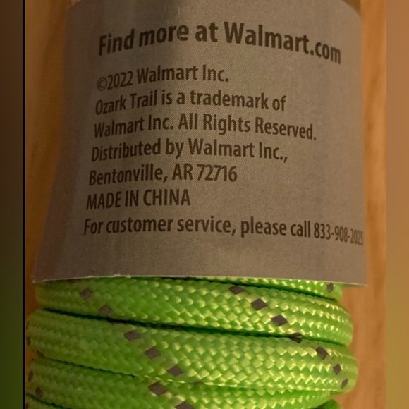 30-foot 550 Reflective Paracord - Picture 2 of 10